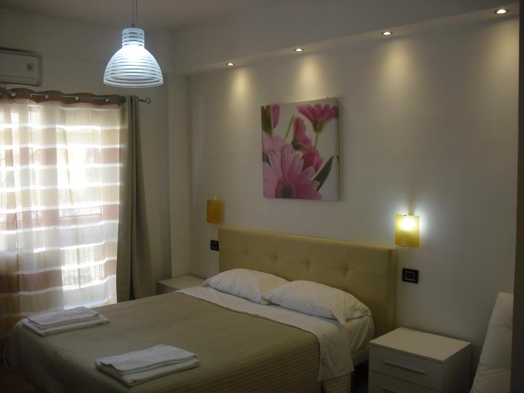 Luce Di Luna Luxury Suites Roma Dış mekan fotoğraf