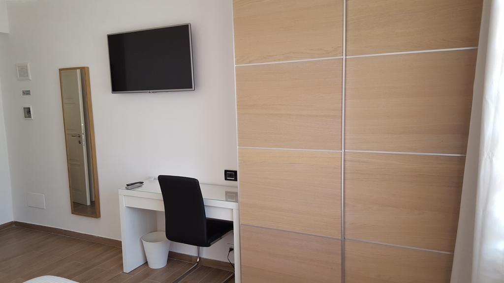 Luce Di Luna Luxury Suites Roma Dış mekan fotoğraf