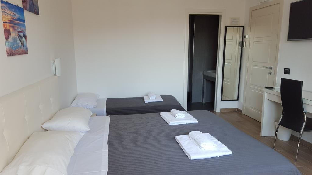 Luce Di Luna Luxury Suites Roma Dış mekan fotoğraf