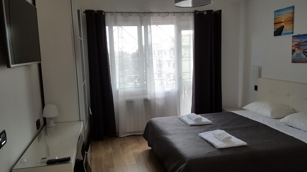Luce Di Luna Luxury Suites Roma Dış mekan fotoğraf